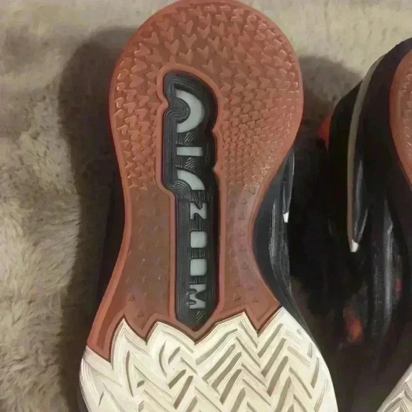 Nike Air Zoom GT Cut 2 Low Nike University, size 6 - Picture 11 of 12